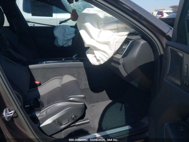 2023 VOLVO XC60 YV4L12RM2P1278959 Photo 4
