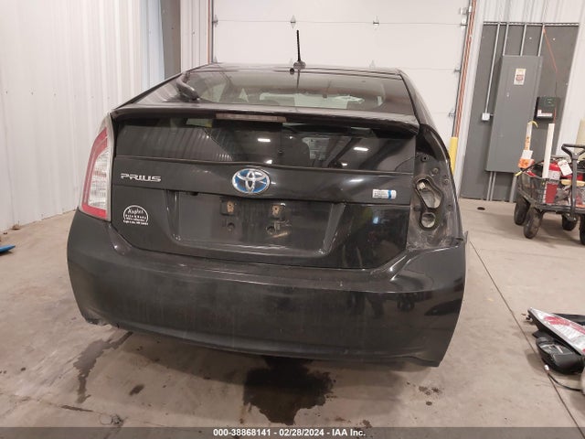 Toyota Prius Three 2015 JTDKN3DU0F1926197 Image 17