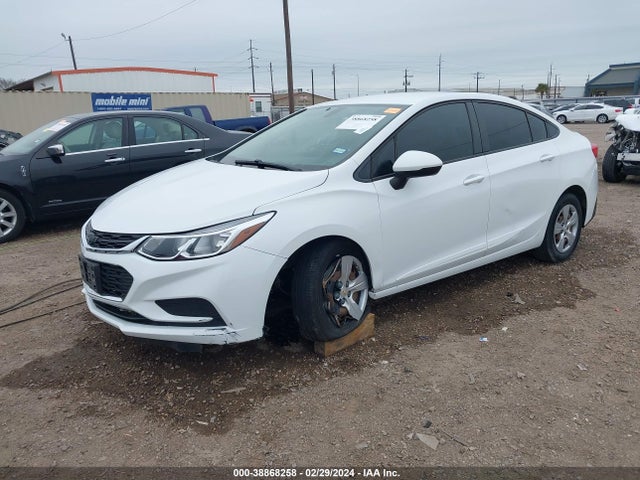 Chevrolet Cruze Ls Auto 2018 1G1BC5SM4J7113125 Image 2