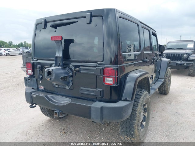 1C4BJWEG3HL716982 Jeep Wrangler Unlimited Sahara 4x4