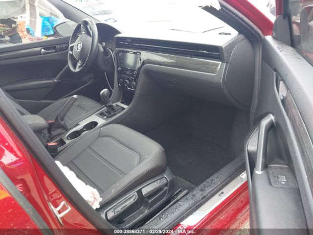 1VWMA7A31NC007591 Volkswagen Passat 2.0t R-line