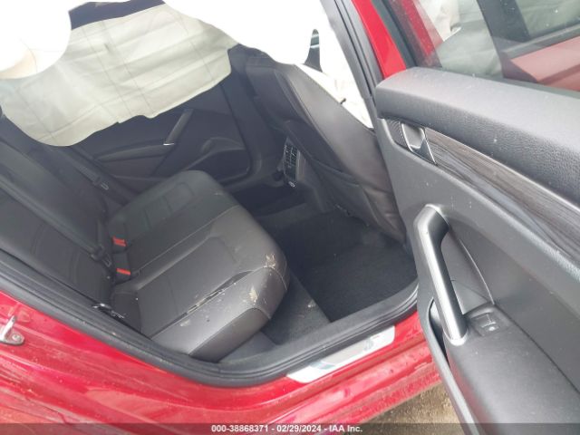 1VWMA7A31NC007591 Volkswagen Passat 2.0t R-line