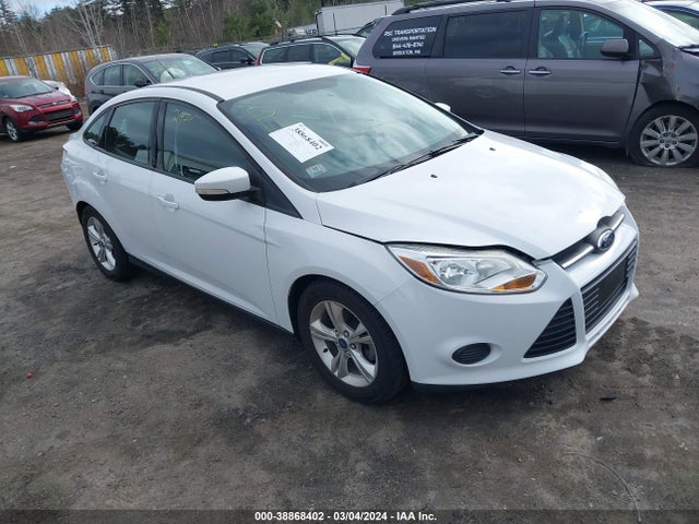 Ford FOCUS SE 2014 1FADP3F22EL129988 Image 1
