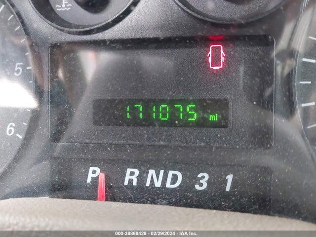 2005 FORD FREESTAR SEL VIN: 2FMZA52295BA46945