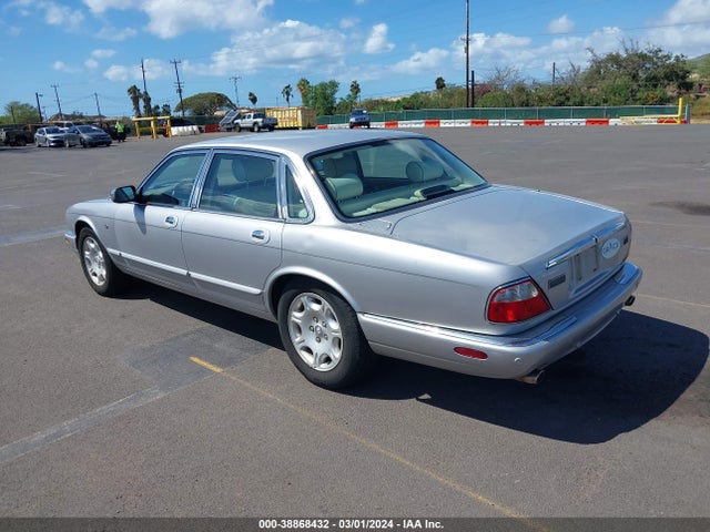 2003 JAGUAR XJ SAJDA14C13LF58780 Photo 2
