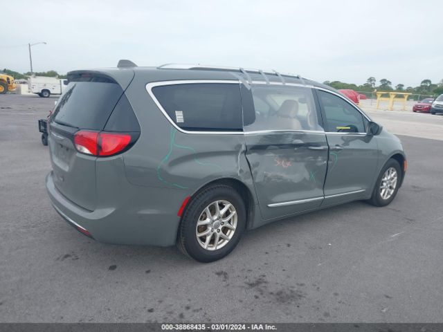 2020 CHRYSLER PACIFICA 2C4RC1BG9LR247848 Photo 3