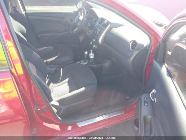 3N1CN7AP1EL844841 Nissan Versa 1.6 Sv