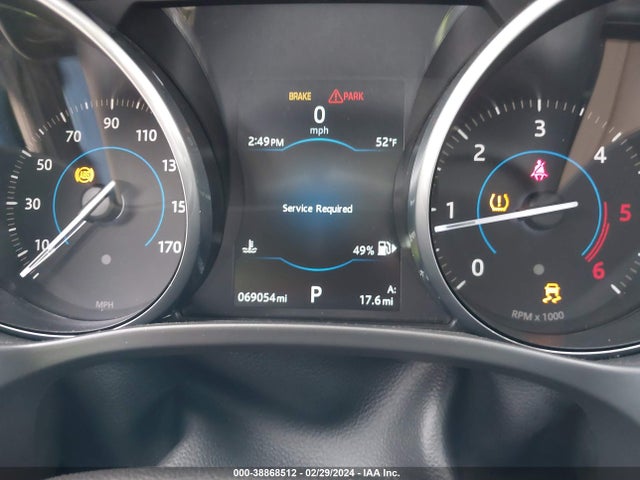 SADCJ2BNXHA091142 Jaguar F-pace 20d Premium
