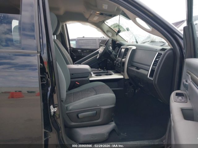 1C6RR6LT2KS702230 RAM 1500 Classic Warlock  4x2 5'7 Box