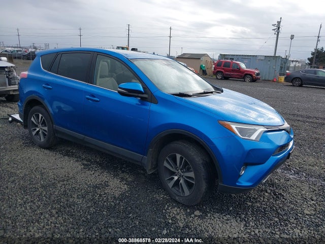Toyota Rav4 Xle 2017 JTMRFREVXHJ152985 Image 1