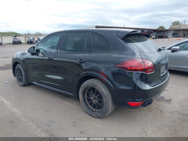 2014 PORSCHE CAYENNE WP1AD2A20ELA78271 Photo 2