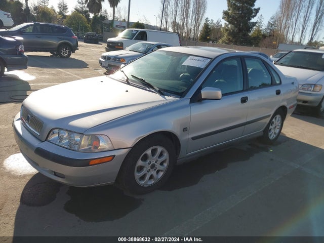 2002 VOLVO S40 A/A SR VIN: YV1VS29542F852050
