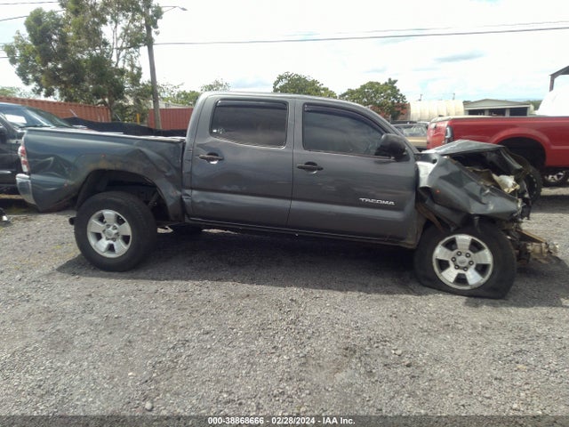Toyota Tacoma Base V6/trd Pro 2015 3TMLU4ENXFM206879 Image 13