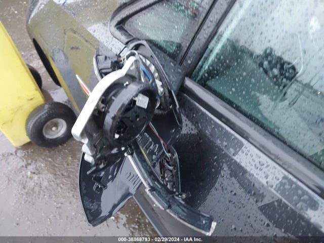3VW4T7AU0FM054825 Volkswagen Golf Gti 2.0t Se 4-door