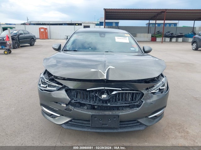 W04GP6SX3J1063672 Buick Regal Sportback Essence