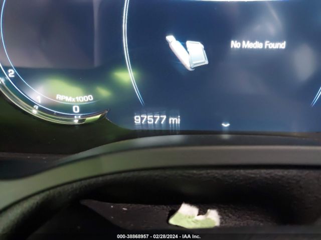 1GYS4BKJ4JR359471 Cadillac Escalade Luxury