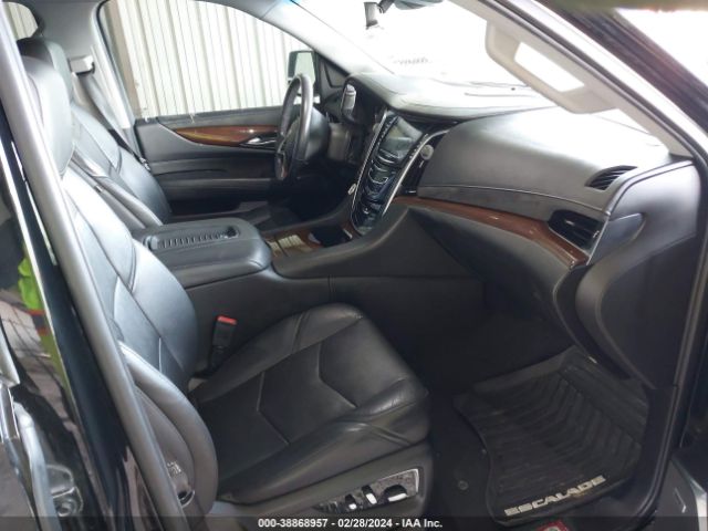 1GYS4BKJ4JR359471 Cadillac Escalade Luxury