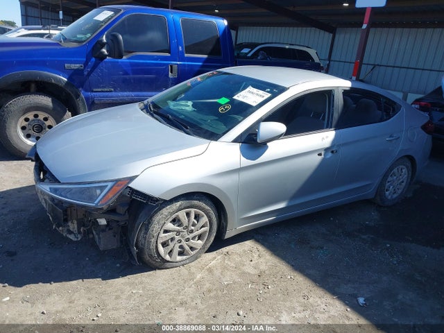 Hyundai ELANTRA SE 2019 5NPD74LF6KH473203 Image 2