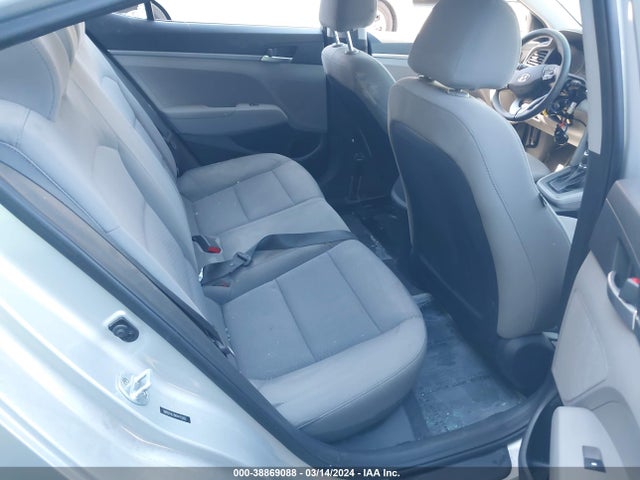 Hyundai ELANTRA SE 2019 5NPD74LF6KH473203 Image 8
