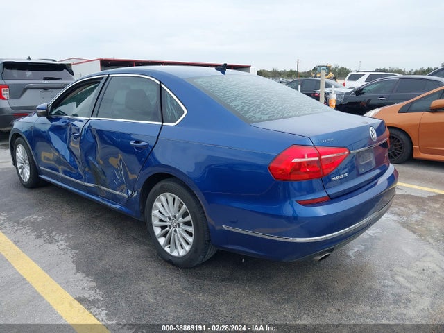 1VWBT7A3XGC021896 Volkswagen Passat 1.8t Se