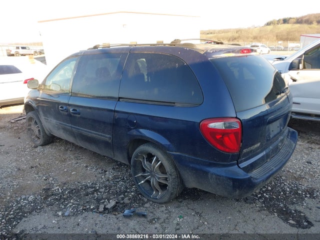 2005 DODGE GRAND CARAVAN SXT VIN: 2D4GP44L75R599663