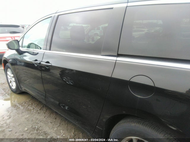 2023 CHRYSLER PACIFICA TOURING L VIN: 2C4RC1BG2PR578261