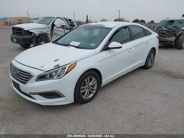 Hyundai Sonata 2017 5NPE24AF3HH585603 Image 2