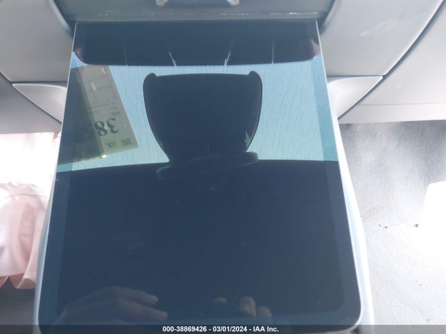 Lucid Air Pure 2023 50EA1PFA1PA006707 Image 16
