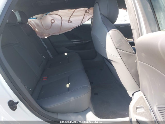 Lucid Air Pure 2023 50EA1PFA1PA006707 Image 8