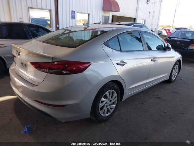 Hyundai ELANTRA SE 2017 5NPD74LF0HH087188 Image 4