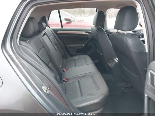 3VW2A7AU7FM037534 Volkswagen Golf Tdi S 4-door