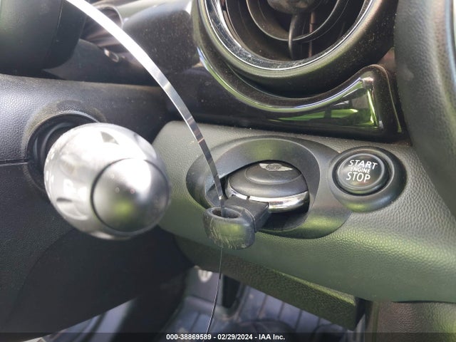2008 MINI COOPER S WMWMF73578TV33650 Photo 10
