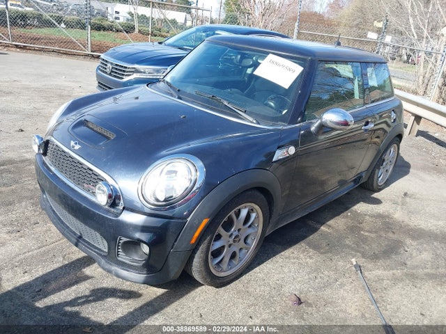 2008 MINI COOPER S WMWMF73578TV33650 Photo 1