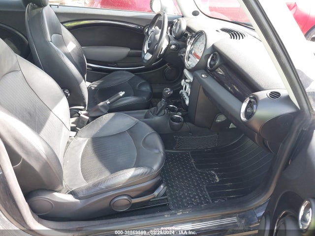 2008 MINI COOPER S WMWMF73578TV33650 Photo 4