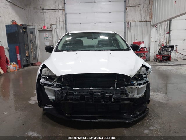 Ford FOCUS S 2015 1FADP3E20FL257150 Image 13
