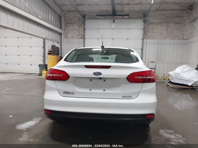 Ford FOCUS S 2015 1FADP3E20FL257150 Image 17