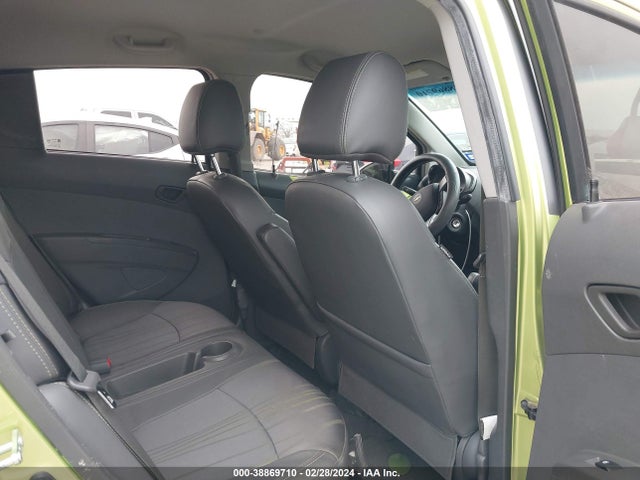 Chevrolet Spark 1lt Auto 2014 KL8CD6S97EC424628 Image 8