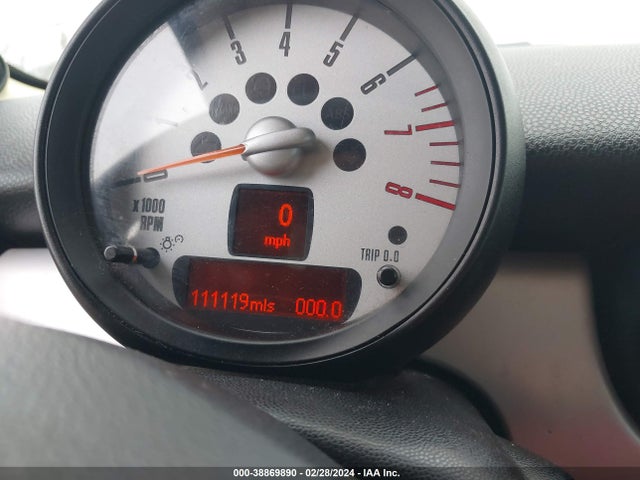 2011 MINI COOPER WMWSU3C59BT097901 Photo 6