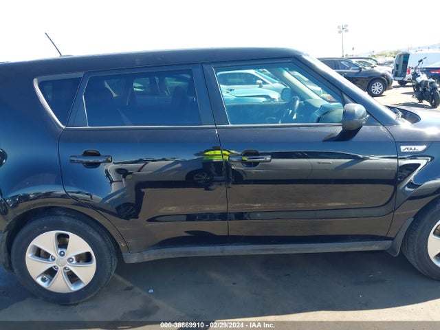 KIA Soul 2015 KNDJN2A20F7801187 Image 13