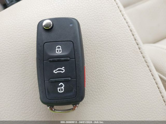 3VWD67AJ5GM373913 Volkswagen Jetta 1.4t Se