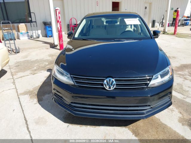3VWD67AJ5GM373913 Volkswagen Jetta 1.4t Se