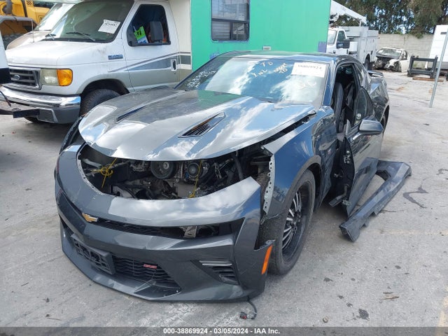 Chevrolet CAMARO 2SS 2018 1G1FH1R76J0106634 Image 2