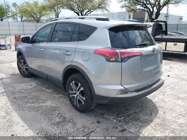 Toyota RAV4 LE 2017 2T3ZFREV4HW357140 Image 3