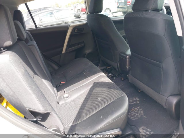 Toyota RAV4 LE 2017 2T3ZFREV4HW357140 Image 8