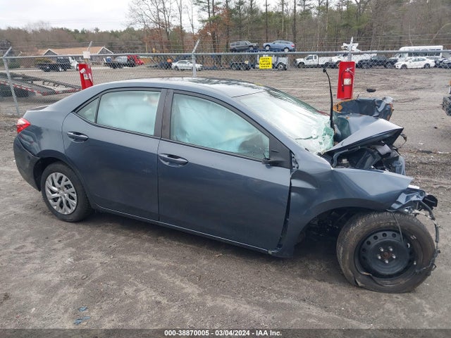 Toyota COROLLA LE 2017 2T1BURHE5HC909421 Image 13
