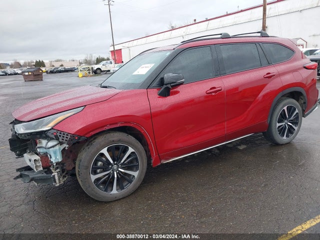 Toyota Highlander Xse 2022 5TDLZRBH3NS206380 Image 2