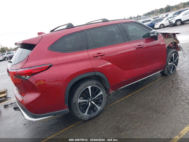 Toyota Highlander Xse 2022 5TDLZRBH3NS206380 Image 4