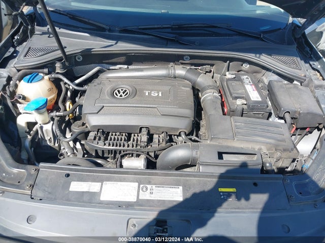 1VWDT7A36HC042271 Volkswagen Passat 1.8t R-line