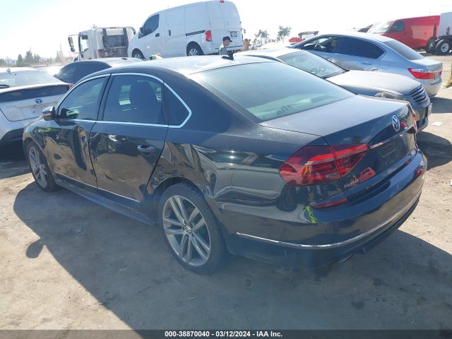 1VWDT7A36HC042271 Volkswagen Passat 1.8t R-line