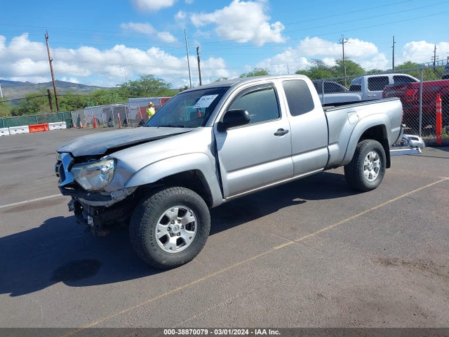 Toyota Tacoma Prerunner 2014 5TFTX4GN4EX030828 Image 2